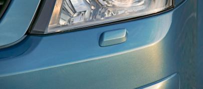 Opel Meriva (2008) - picture 7 of 15