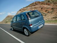 Opel Meriva (2008) - picture 8 of 15