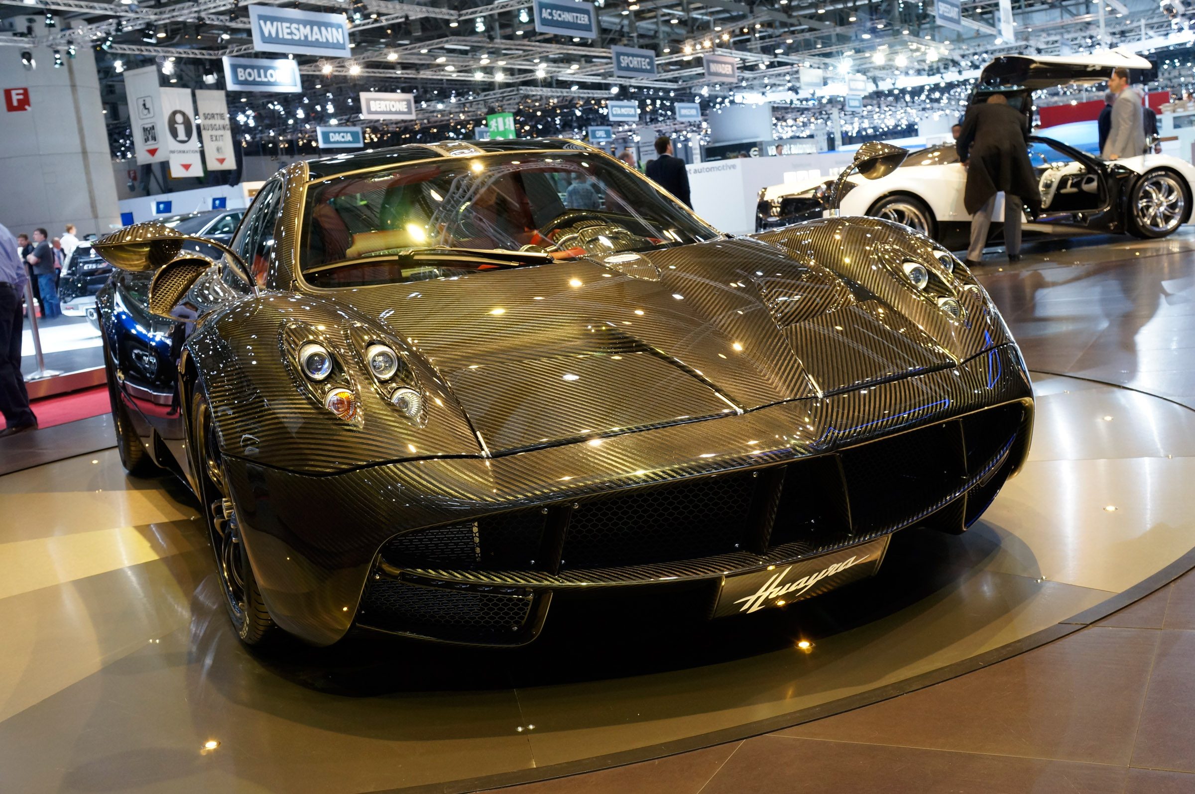 Pagani Huayra Carbon Edition Geneva