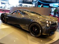 Pagani Huayra Carbon Edition Geneva (2012) - picture 2 of 3