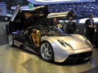 Pagani Huayra Geneva (2011) - picture 3 of 4