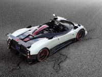 Pagani Zonda Cinque Roadster (2009) - picture 3 of 4