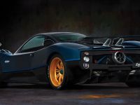 Pagani Zonda Tricolore (2010) - picture 2 of 12