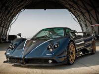 Pagani Zonda Tricolore (2010) - picture 7 of 12