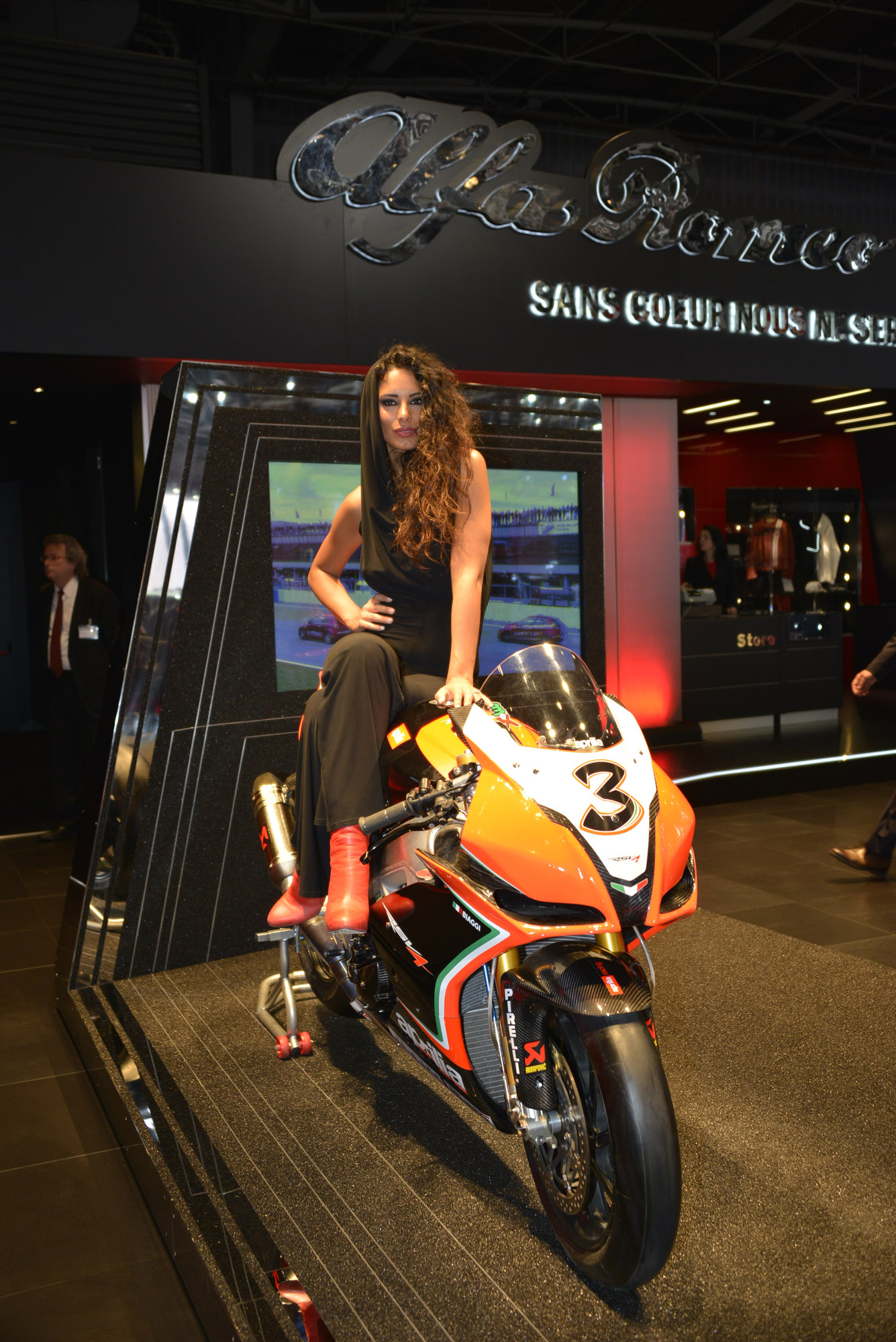 Paris Motor Show Girls