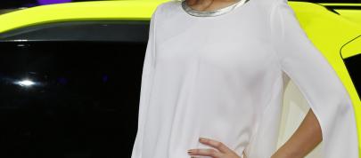 Paris Motor Show Girls (2012) - picture 23 of 39