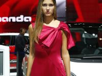 Paris Motor Show Girls (2012)