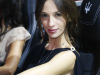 Paris Motor Show Girls (2012) - picture 30 of 39