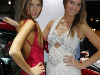 Paris Motor Show Girls (2012) - picture 35 of 39