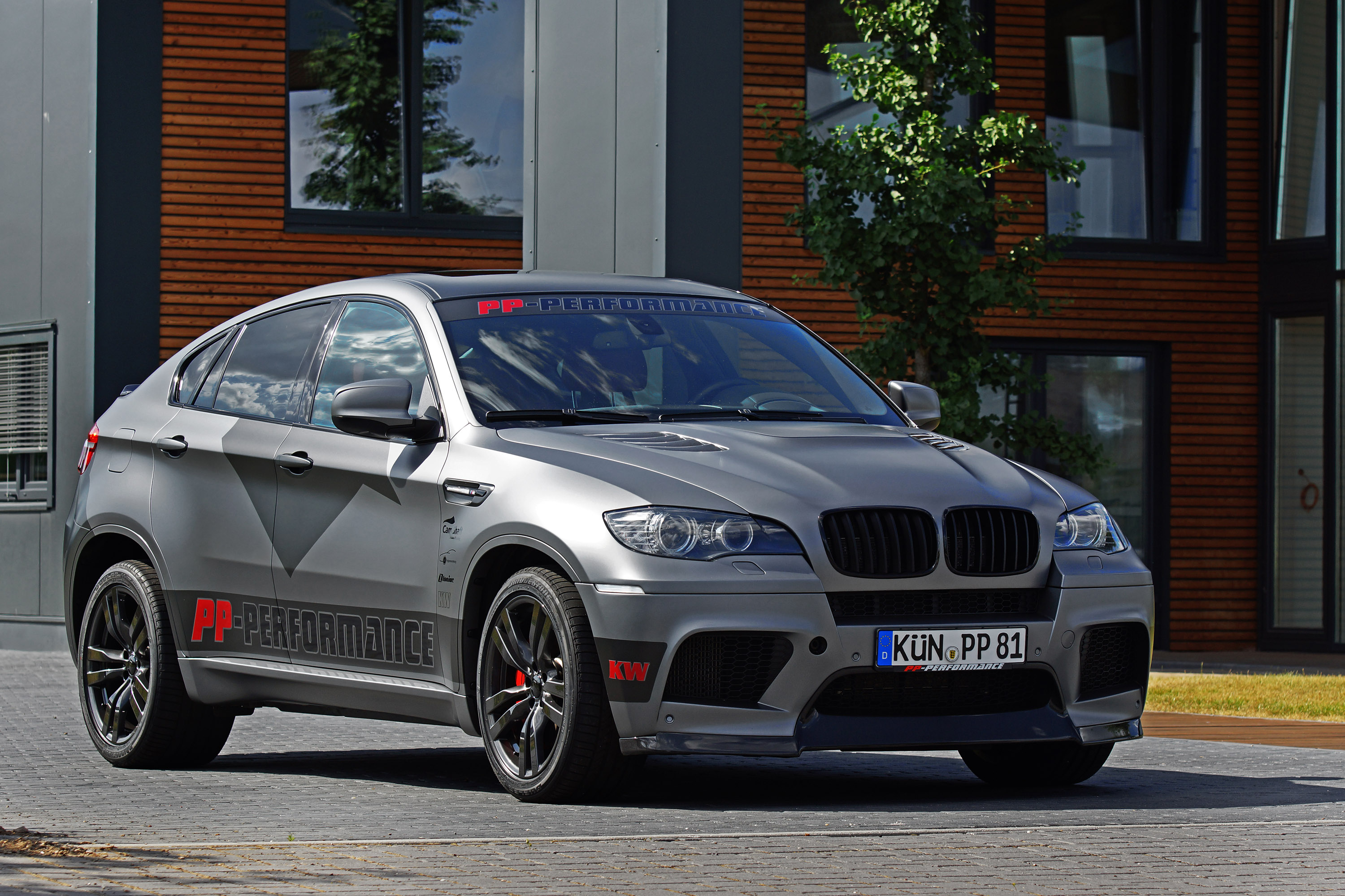 Performance and Cam Shaft BMW X6 M