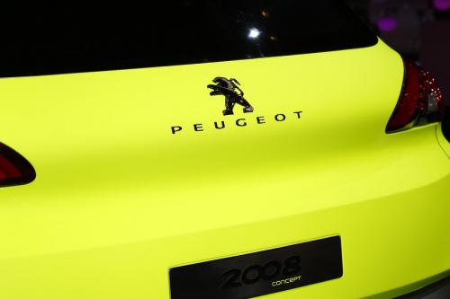 Peugeot 2008 Concept Paris (2012) - picture 8 of 10
