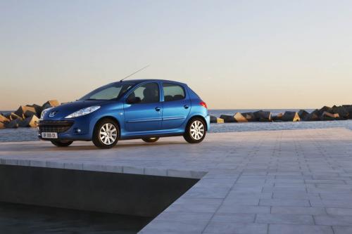 Peugeot 206 Plus (2009) - picture 1 of 21