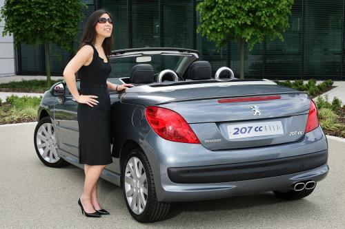 Peugeot 207 CC Elle (2008) - picture 8 of 8