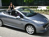 Peugeot 207 CC Elle (2008) - picture 2 of 8