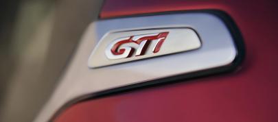 Peugeot 208 GTi Concept (2012) - picture 7 of 16