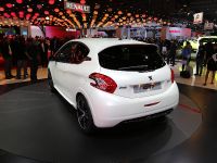 Peugeot 208 GTI  Paris (2012) - picture 3 of 4