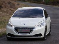 Peugeot 208 HYbrid FE concept (2013) - picture 3 of 6