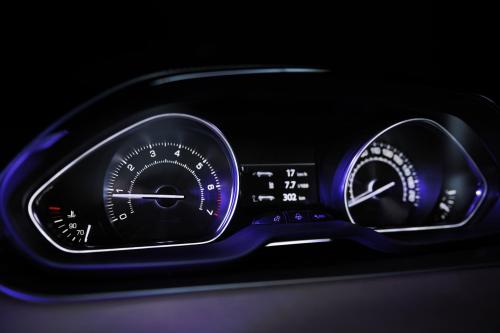 Peugeot 208 XY Concept (2012) - picture 9 of 12