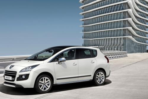 Peugeot 3008 HYbrid4 Limited Edition (2011) - picture 1 of 8