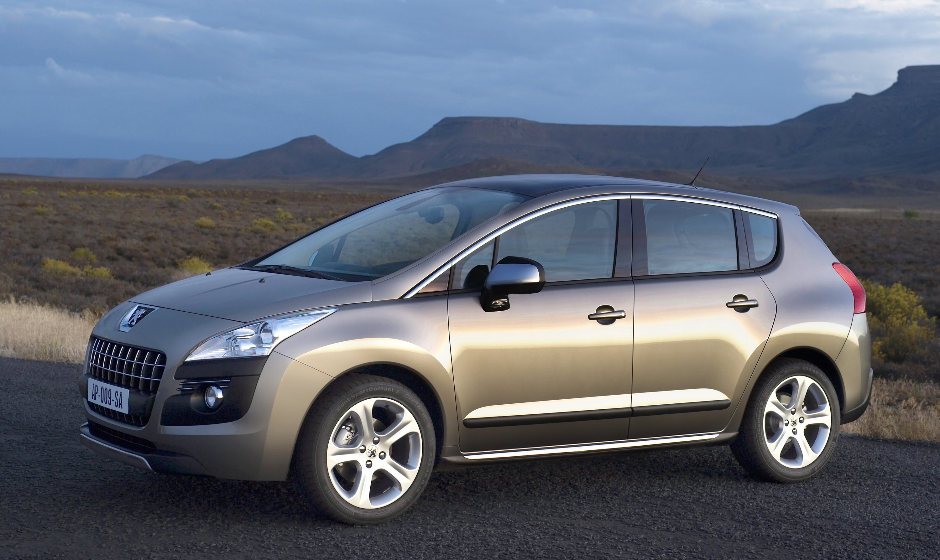 Peugeot 3008 (2010) - picture 2 of 11