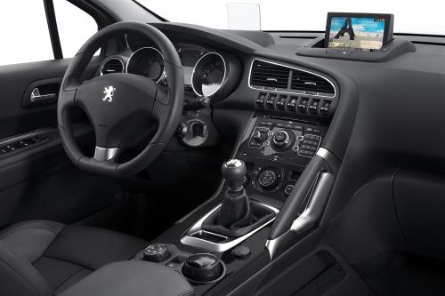 Peugeot 3008 (2010) - picture 9 of 11