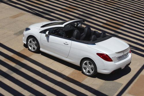 Peugeot 308 CC (2009) - picture 24 of 26