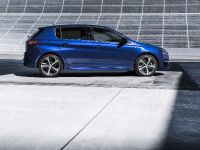 Peugeot 308 GT Hatchback (2014) - picture 2 of 4