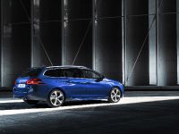 Peugeot 308 GT SW (2014) - picture 2 of 4