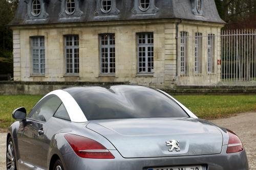 Peugeot 308 RCZ (2007) - picture 9 of 11