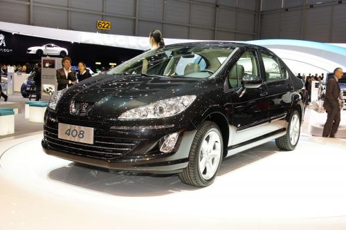 Peugeot 408 Geneva (2010) - picture 1 of 2