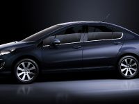 Peugeot 408 Saloon (2012) - picture 2 of 4