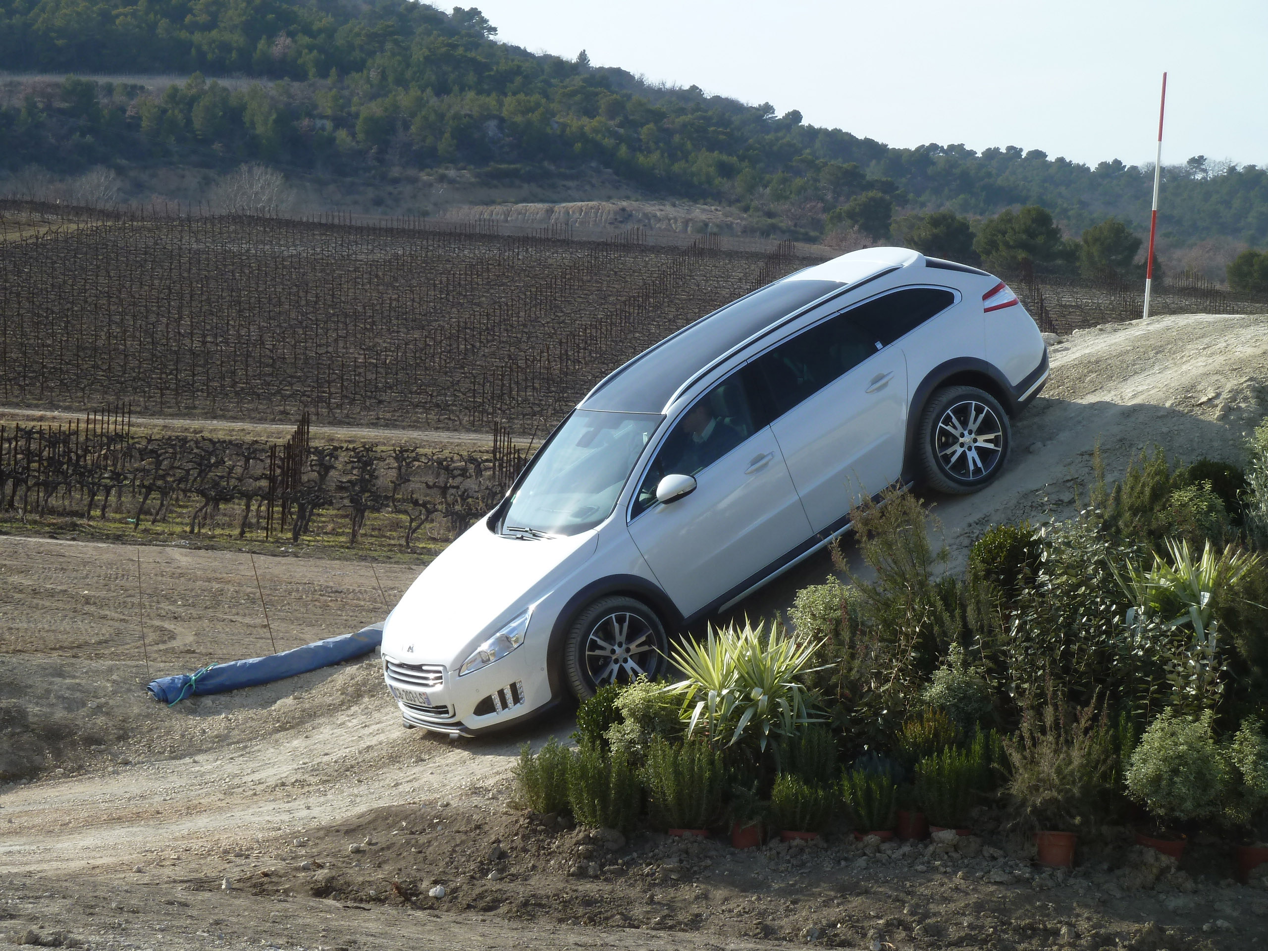 Peugeot 508 RXH HYbrid4