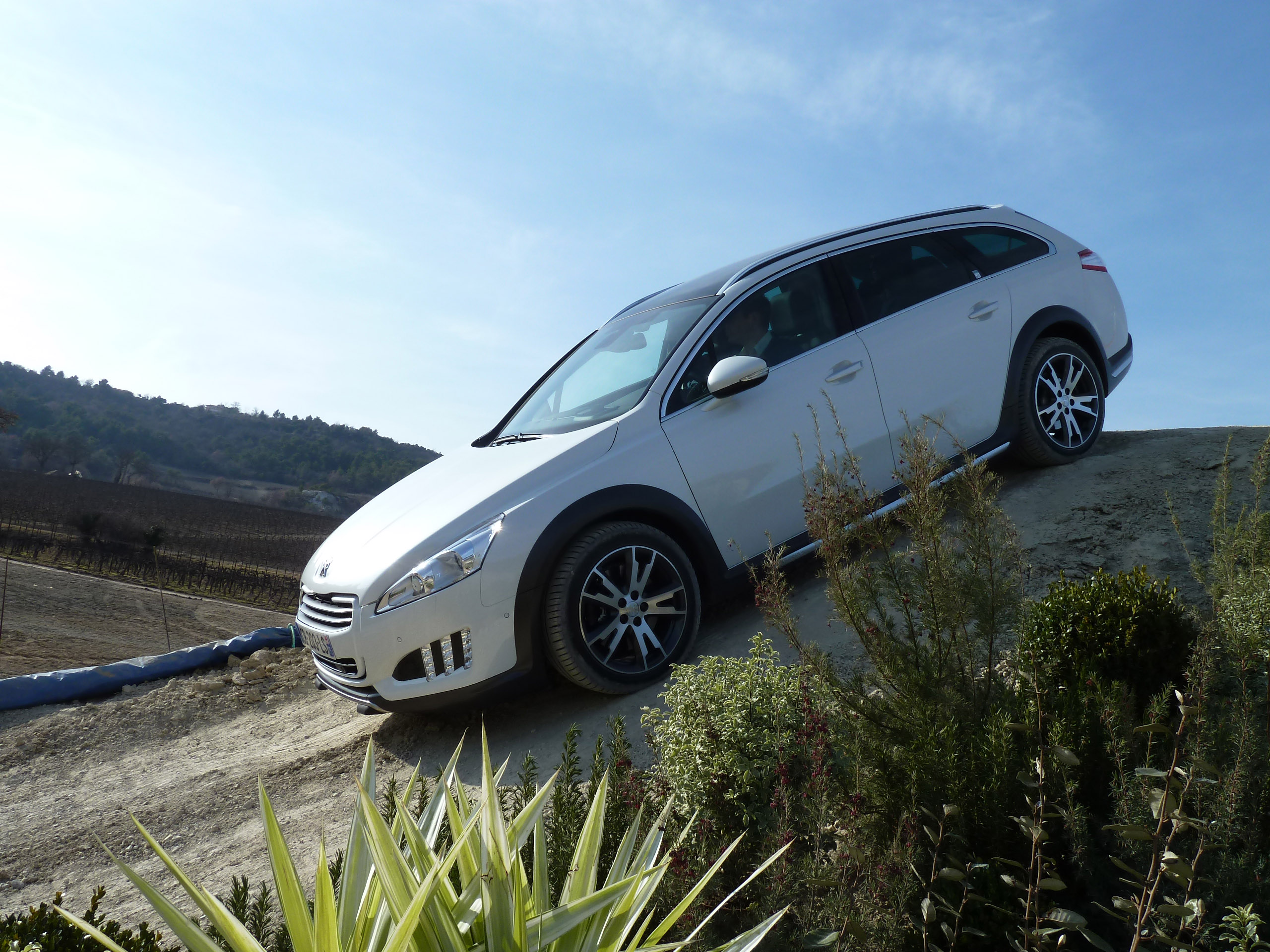 Peugeot 508 RXH HYbrid4