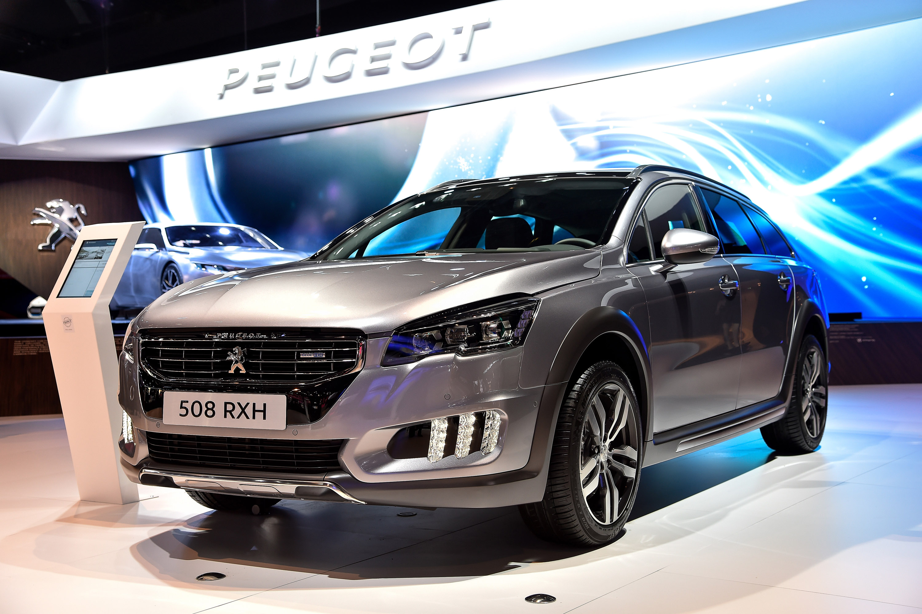 Peugeot 508 RXH Paris