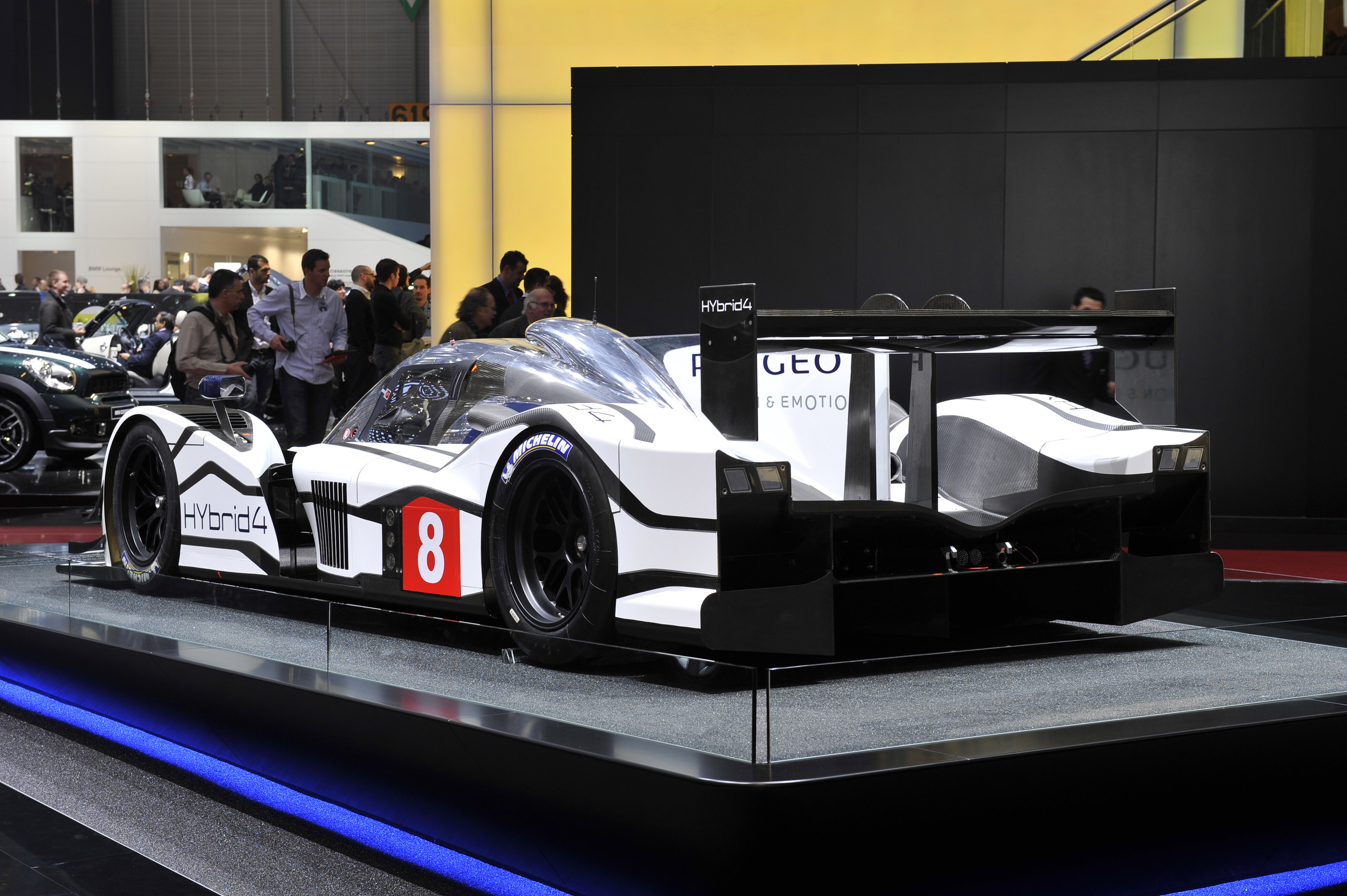 Peugeot 908 HYbrid4 Geneva