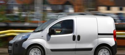 Peugeot Bipper Van (2008) - picture 7 of 8