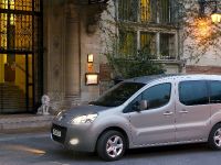 Peugeot Partner Tepee With Seven Seats (2009) - picture 3 of 10