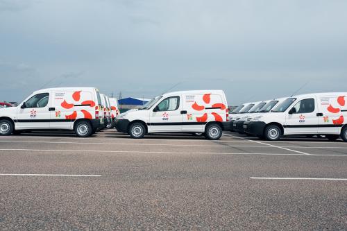 Peugeot Partner Vans (2009) - picture 9 of 11