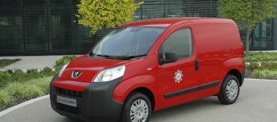 Peugeot special vehicle (2008) - picture 7 of 8