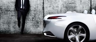 Peugeot SR1 Concept (2010) - picture 4 of 24