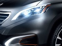 thumbnail image of Peugeot Urban Crossover Concept
