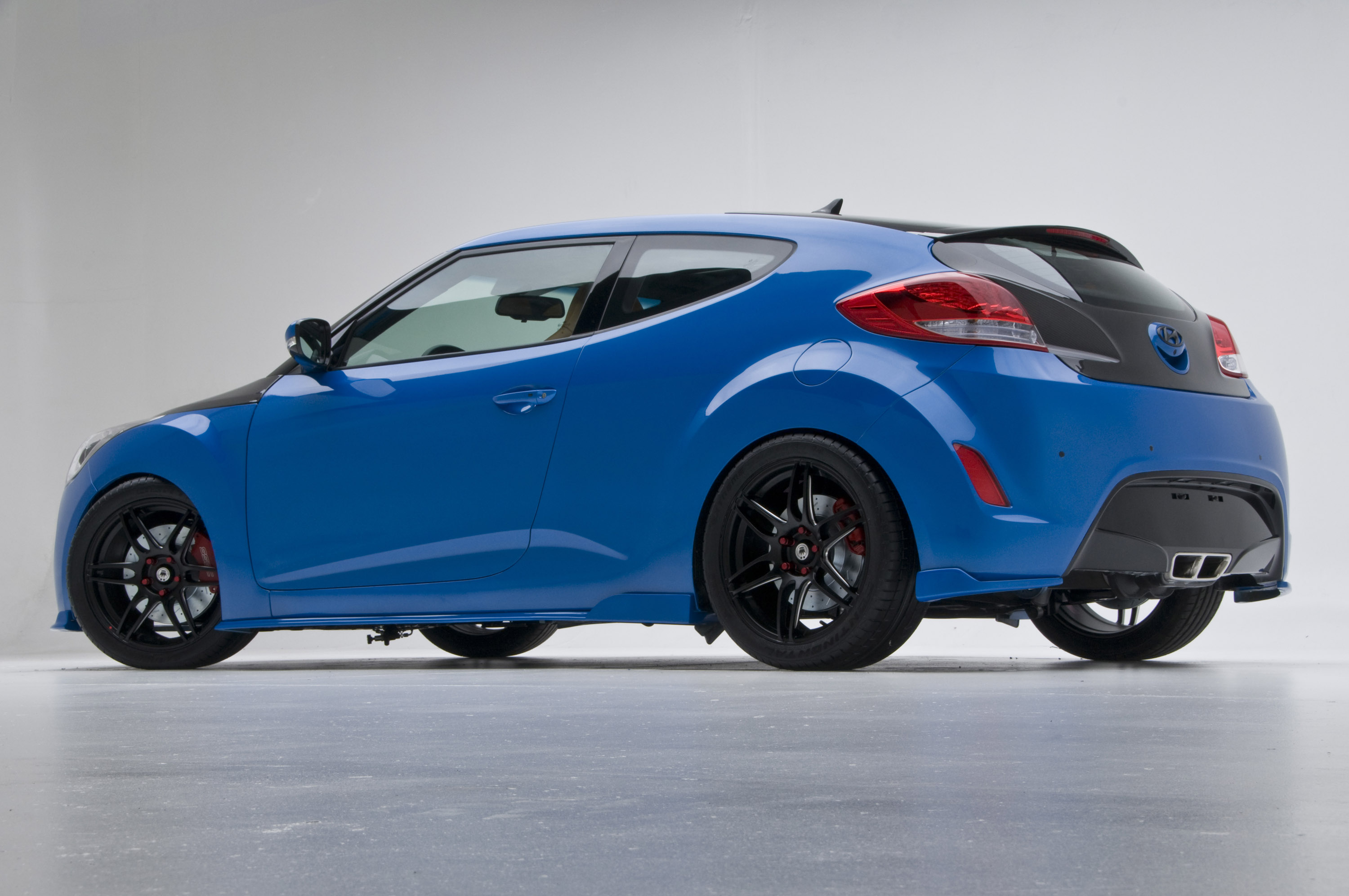 PM Lifestyle  Hyundai Veloster