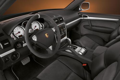 Porsche  Cayenne S Transsyberia (2010) - picture 1 of 7