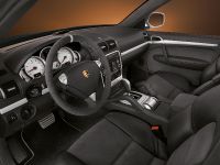 Porsche  Cayenne S Transsyberia (2010) - picture 4 of 7