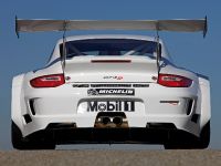 Porsche 911 GT3 R Race Car (2010) - picture 2 of 3