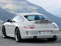 Porsche 911 Sport Classic (2010) - picture 4 of 5