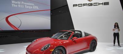 Porsche 911 Targa 4 GTS Detroit (2015) - picture 4 of 7