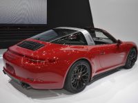 Porsche 911 Targa 4 GTS Detroit (2015) - picture 6 of 7