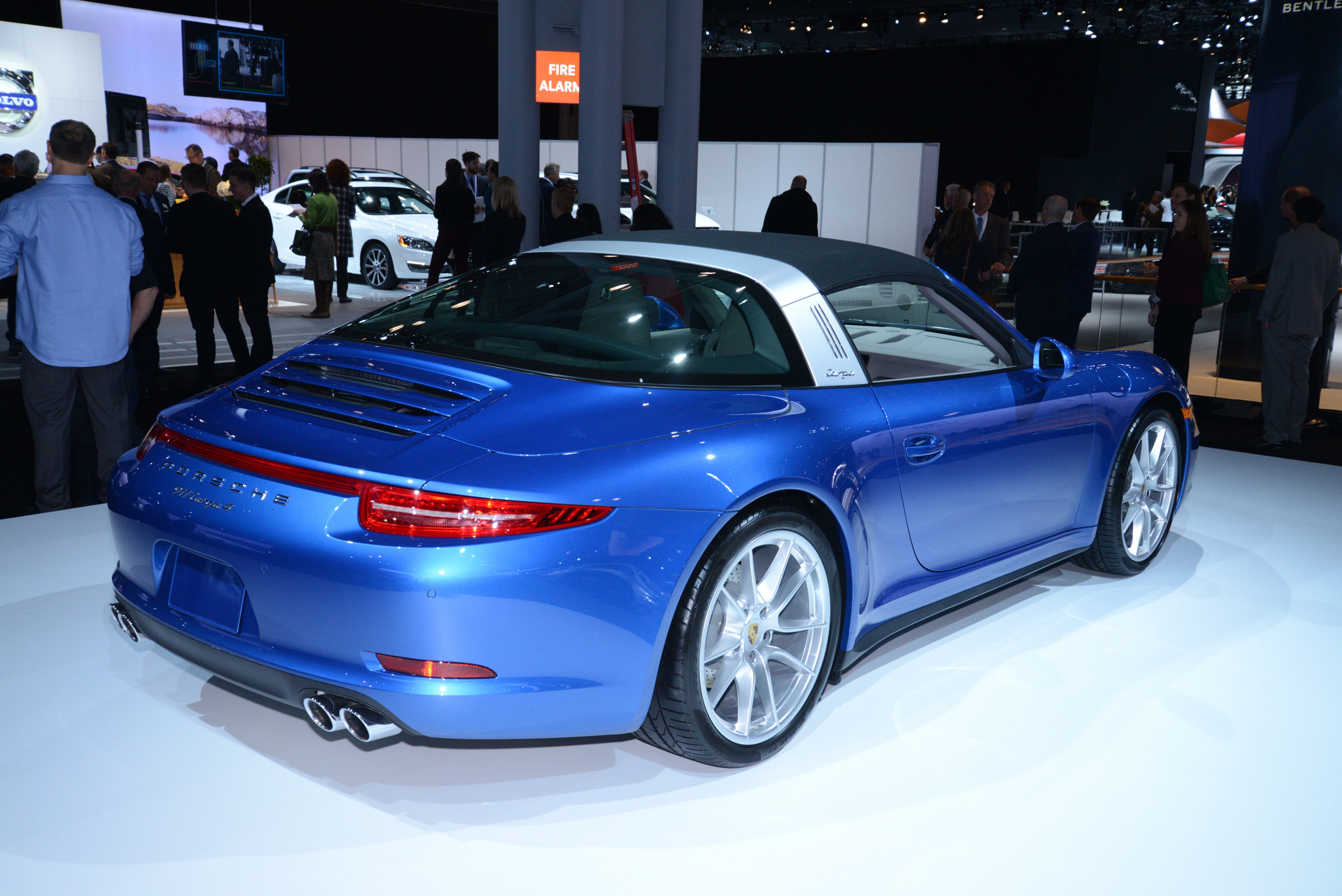 Porsche 911 Targa 4 New York