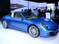 Porsche 911 Targa 4 New York (2014) - picture 2 of 3